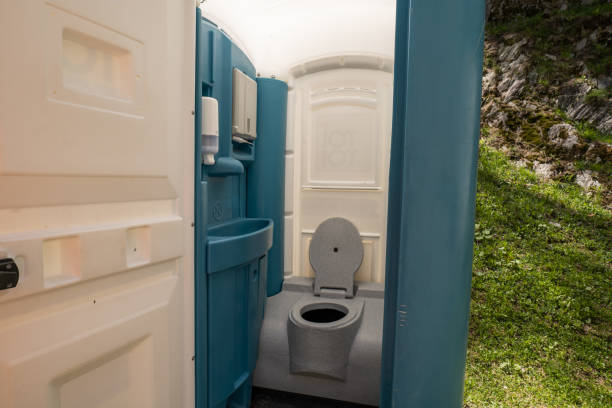 Portable Toilet Options We Offer in Northdale, FL